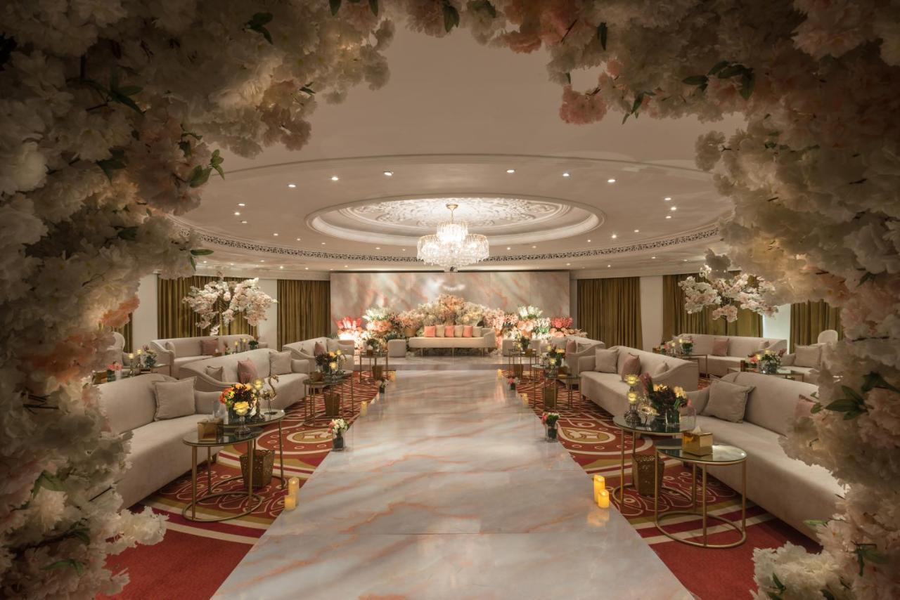 Al Mashreq Boutique Hotel - Small Luxury Hotels Of The World Ер-Ріяд Екстер'єр фото